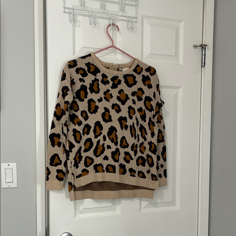 Leopard Print Women's Sweater with zipper in the back